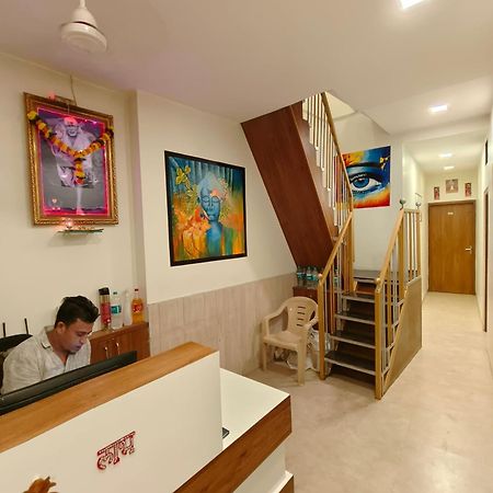 Hotel Beach Crown Juhu Mumbai Bagian luar foto